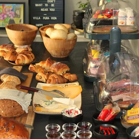 Bed & Breakfast Pura Vida 4*